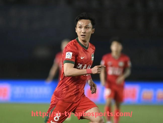 安博体育官网-英超黑球员组图及其在联赛中的竞技与文化贡献