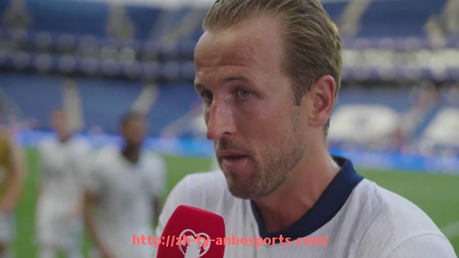 安博体育官网-英超黑球员组图及其在联赛中的竞技与文化贡献